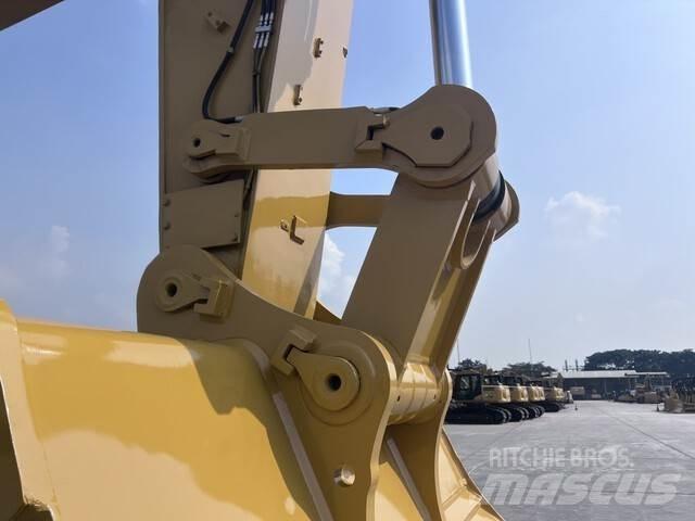 CAT 395 Pásová rýpadla