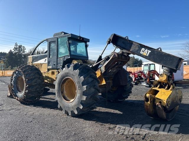 CAT 525C Skiddery
