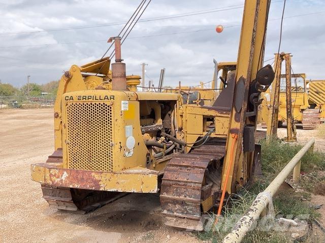 CAT 561C Pokladače potrubí