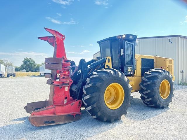 CAT 573C Kácecí harvestory