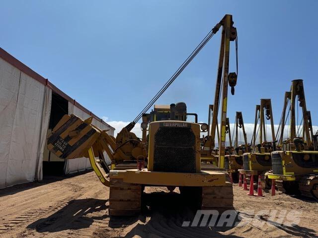 CAT 583H Pokladače potrubí