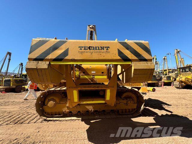 CAT 583K Pokladače potrubí