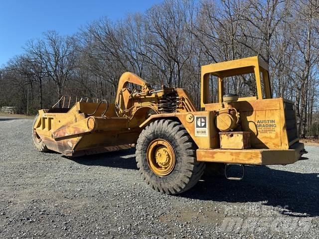 CAT 613B Skrejpry
