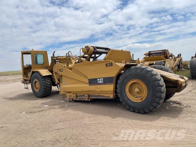 CAT 613B Skrejpry
