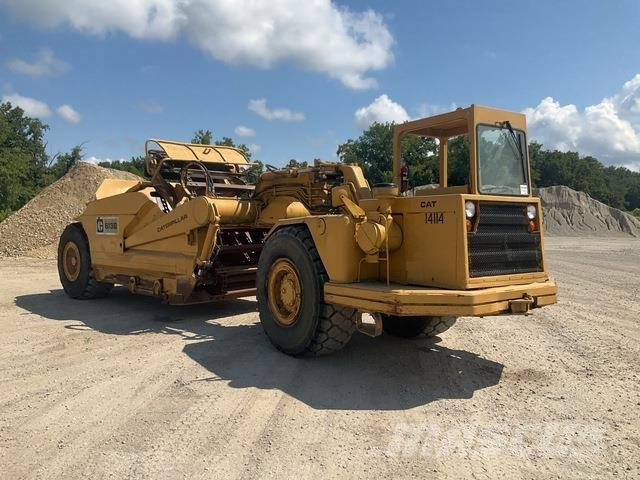 CAT 613B Skrejpry