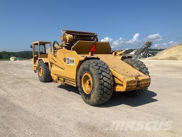 CAT 613B Skrejpry