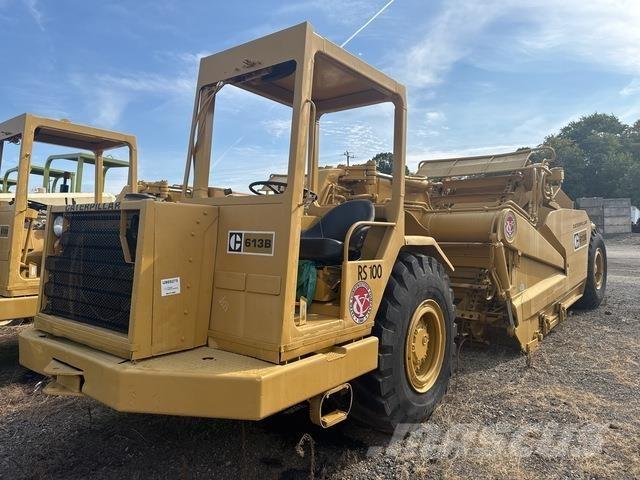 CAT 613B Skrejpry