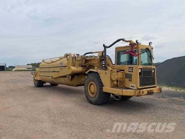 CAT 613C Cisterny na vodu