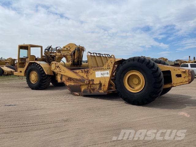 CAT 621B Skrejpry