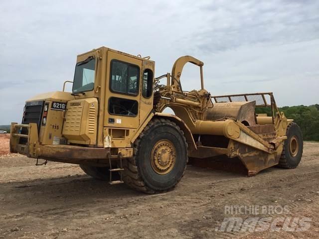 CAT 621G Skrejpry