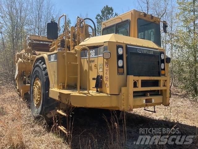 CAT 623 Skrejpry