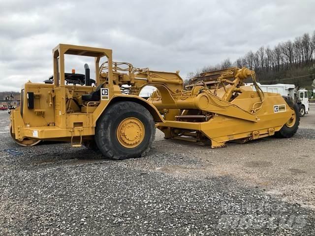 CAT 623B Skrejpry