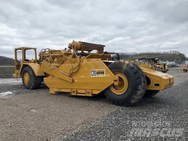 CAT 623B Skrejpry