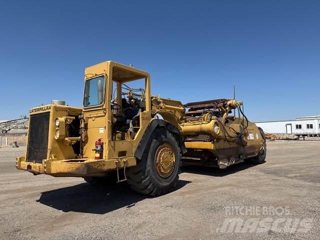 CAT 623B Skrejpry