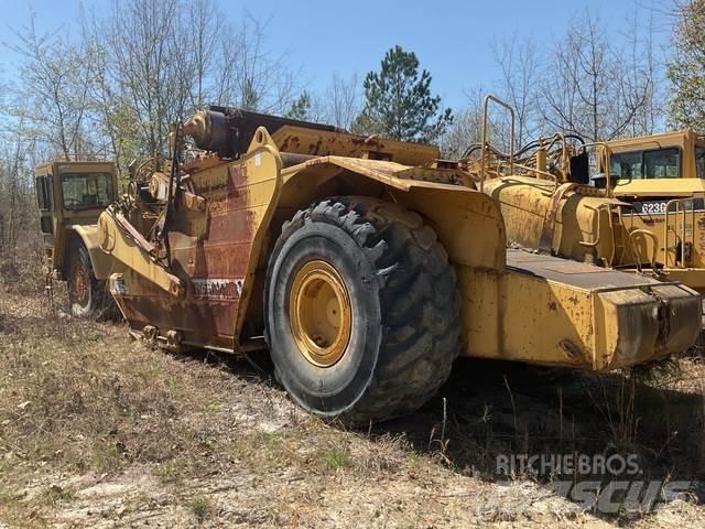 CAT 623F Skrejpry