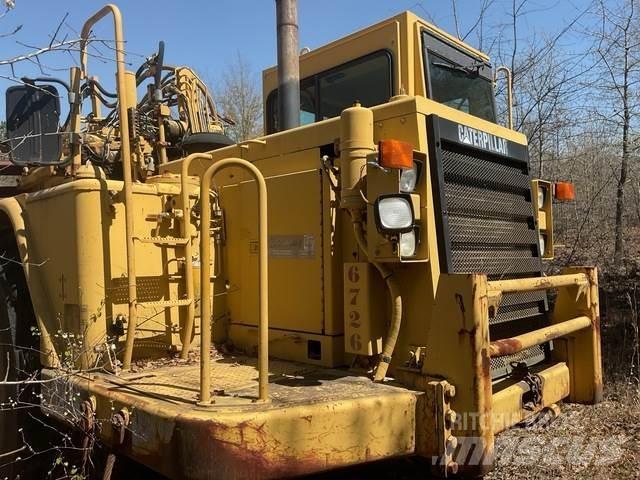 CAT 623F Skrejpry