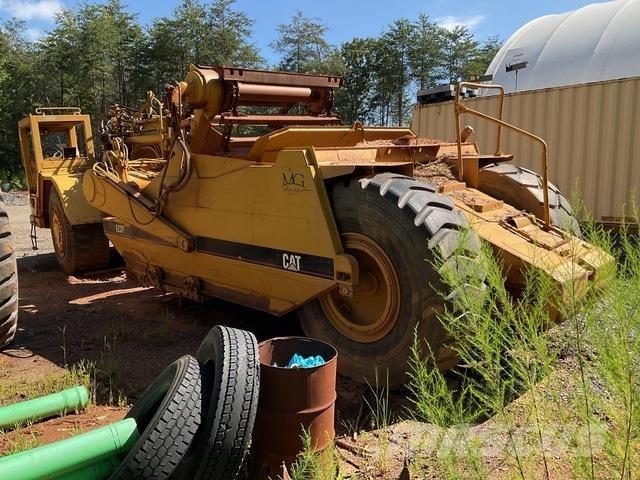 CAT 623F Skrejpry