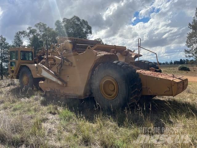 CAT 623G Skrejpry