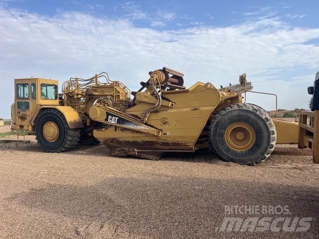 CAT 623G Skrejpry