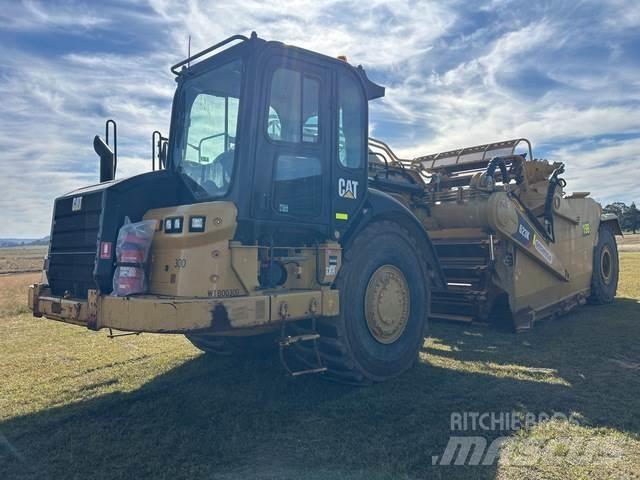 CAT 623k Skrejpry