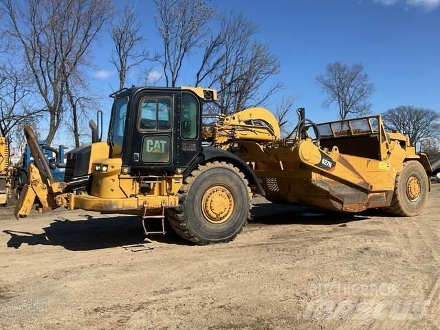 CAT 627H Skrejpry