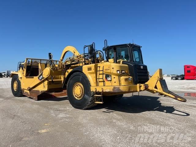 CAT 627K Skrejpry