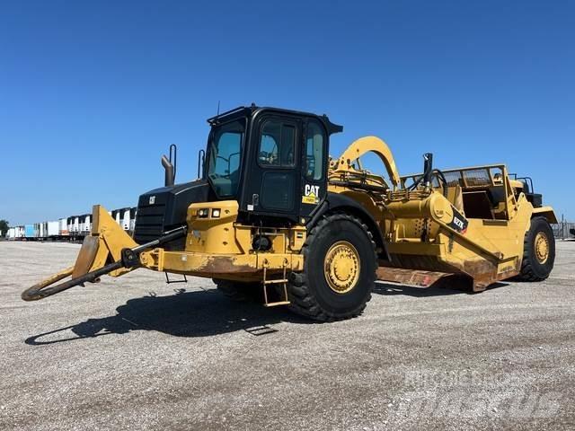 CAT 627K Skrejpry