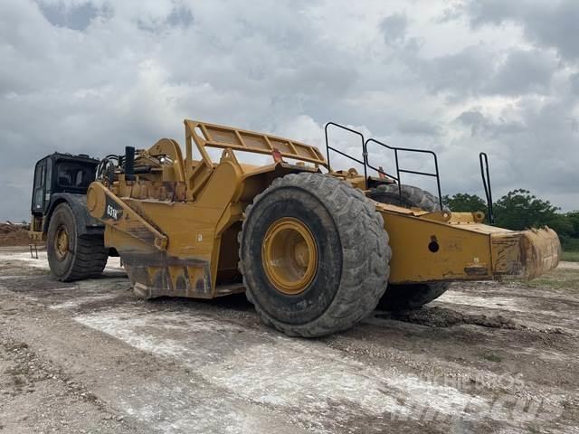 CAT 631K Skrejpry