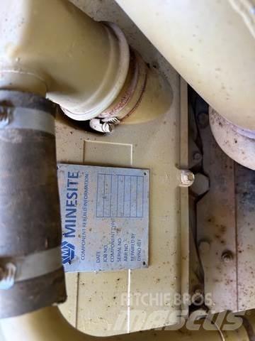 CAT 633E Skrejpry