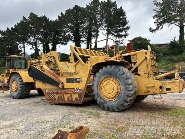 CAT 637D Skrejpry