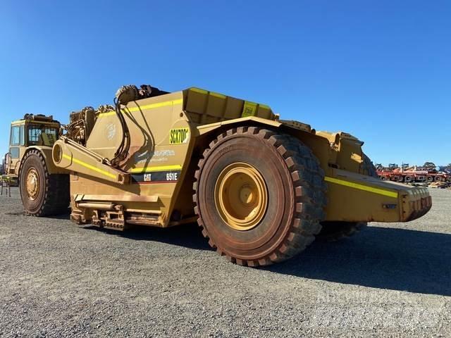 CAT 651E Skrejpry