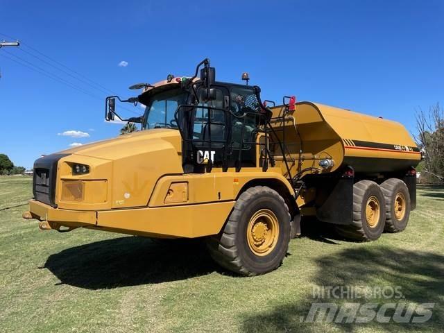 CAT 730 Cisterny na vodu