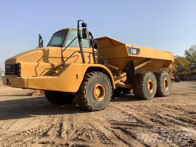 CAT 740 Kloubové dempry
