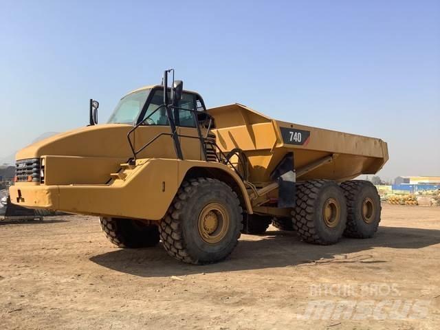 CAT 740 Kloubové dempry