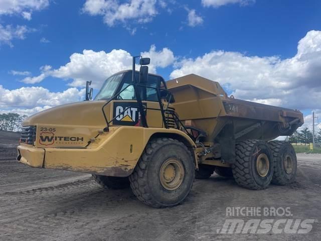 CAT 740 Kloubové dempry