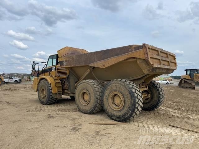 CAT 740 Kloubové dempry