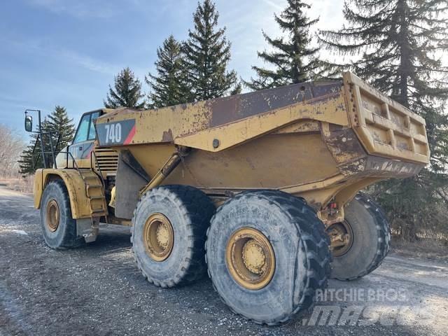 CAT 740 Kloubové dempry