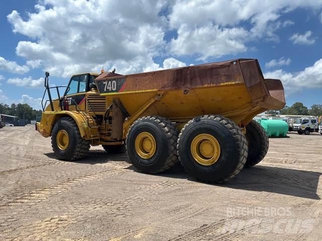 CAT 740 Kloubové dempry