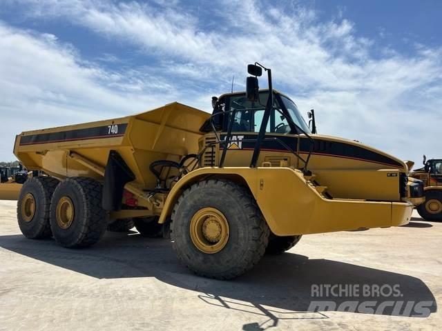 CAT 740 Kloubové dempry