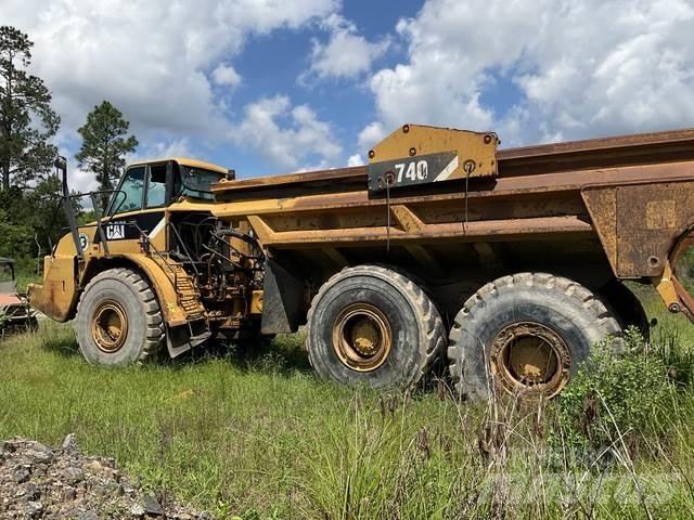 CAT 740 Kloubové dempry