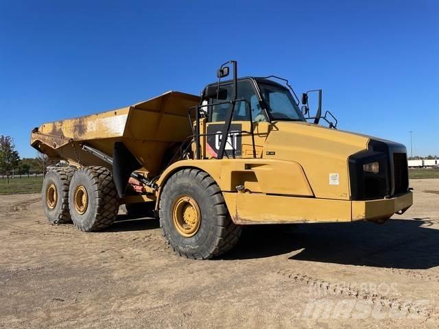 CAT 740B Kloubové dempry