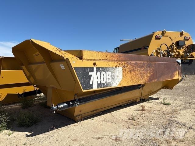 CAT 740B Doprava – ostatní