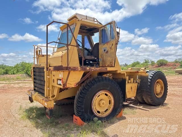 CAT 768C Kloubové dempry