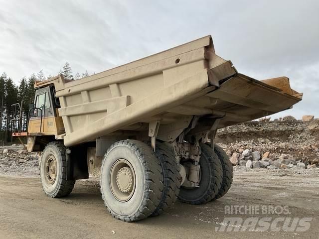 CAT 771D Kloubové dempry