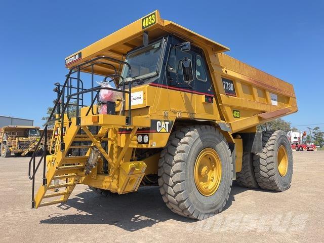 CAT 773D Kloubové dempry