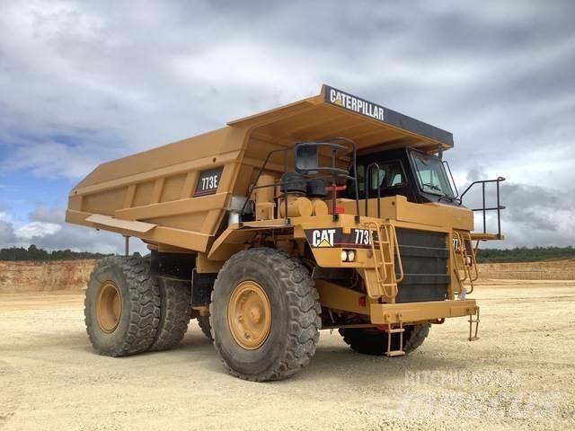 CAT 773E Kloubové dempry