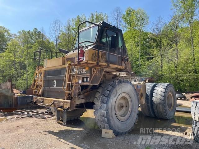 CAT 773E Kloubové dempry