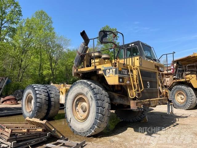 CAT 773E Kloubové dempry