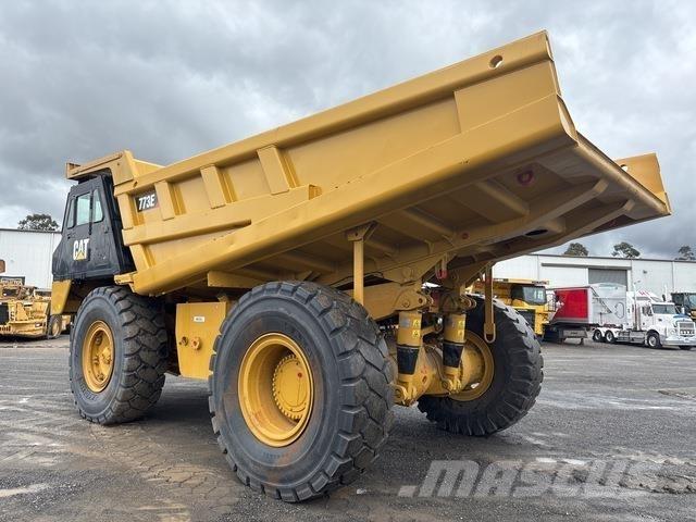 CAT 773E Kloubové dempry