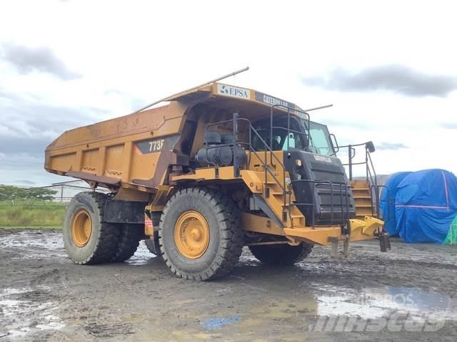 CAT 773F Kloubové dempry